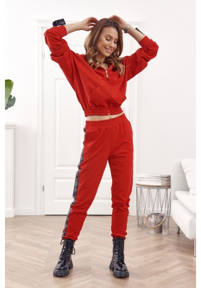 Bavlnená, moderná súprava mikiny a teplákových nohavíc, červená