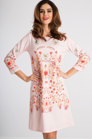 Oversize, kvetované, svetloružové šaty